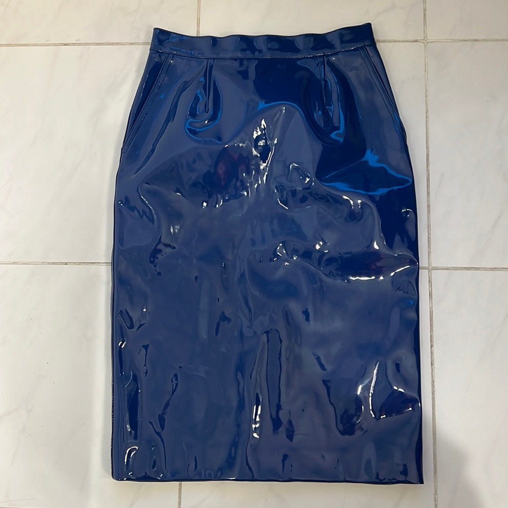 Blue patent leather midi skirt by Marc Jacobs